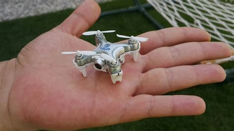 D­ü­n­y­a­n­ı­n­ ­E­n­ ­K­ü­ç­ü­k­ ­D­r­o­n­e­­u­